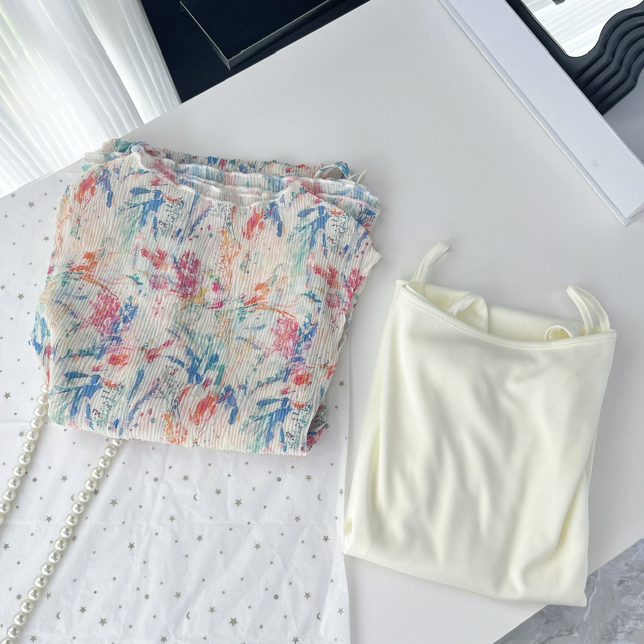 Miyou's homemade fireworks crumpled elastic texture printed oil painting dress with suspender skirt two-piece set