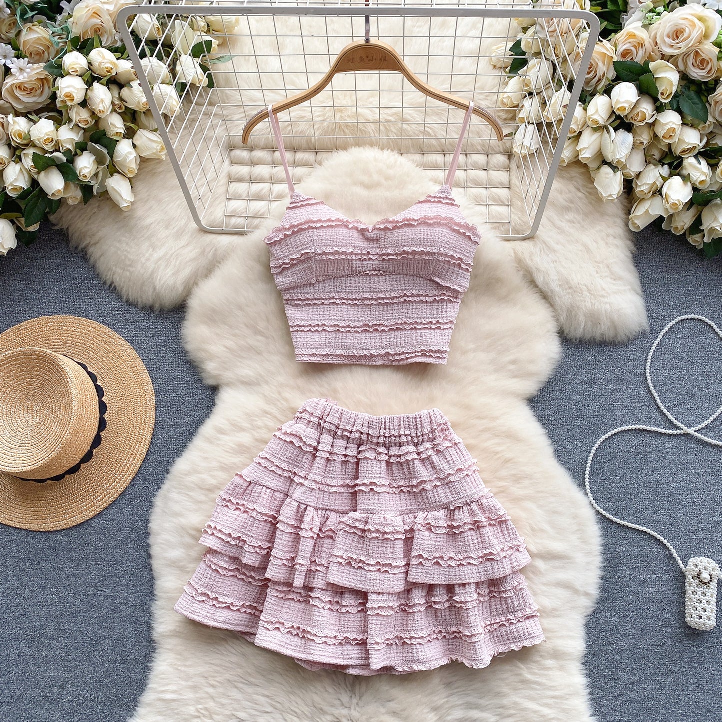 Korean Wear Sweet Lace Suspender Vest Sexy Short Lotus Leaf Bust Skirt Age Reduction Vacation Two-piece Set