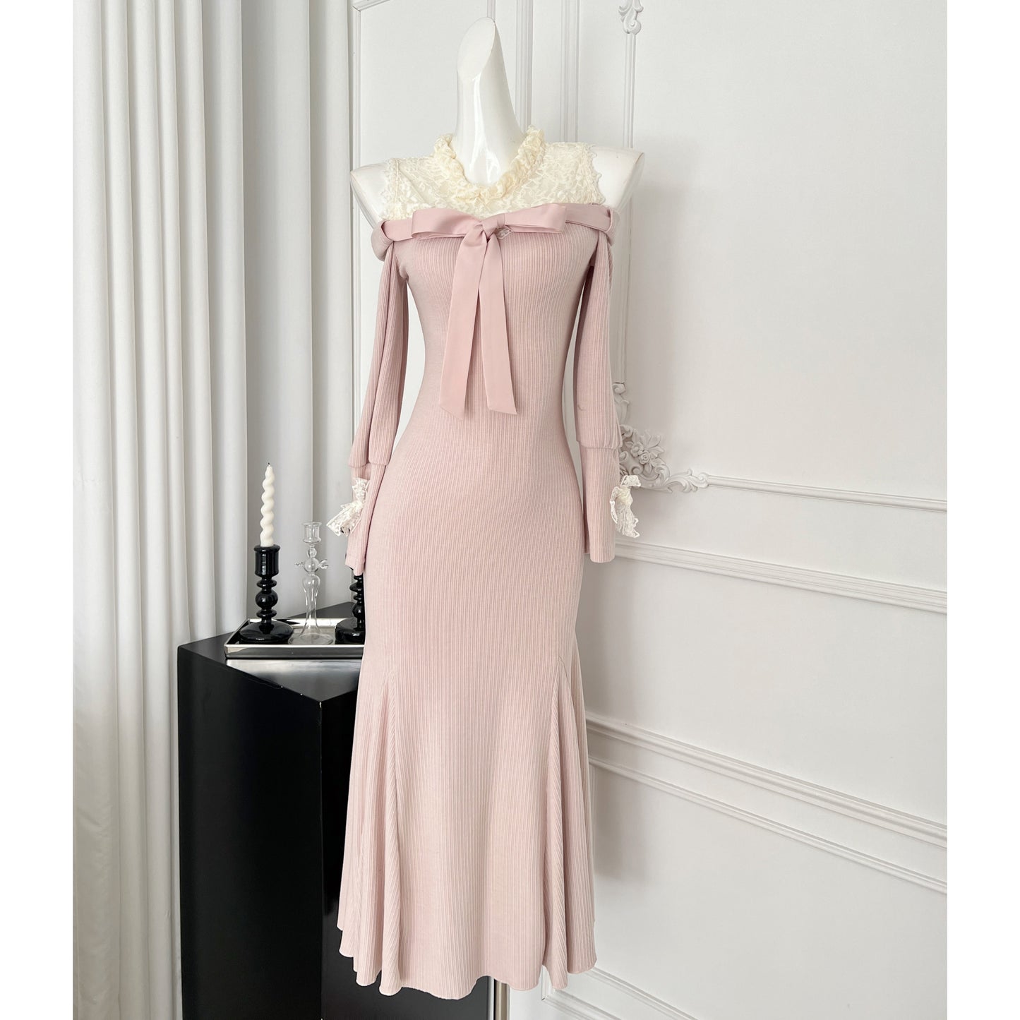 Miyu Homemade, Letter from Chunying~ Off-the-shoulder knitted bottoming dress, lace splicing hip-wrapped fishtail dress