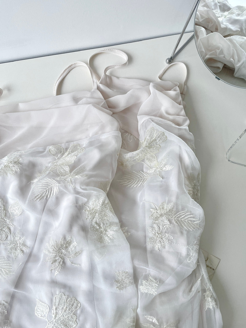 Miyu Homemade Summer White Heavy Industry Sequins Embroidered Suspender Dress National Style Embroidered Long Dress Pleated Waist Skirt
