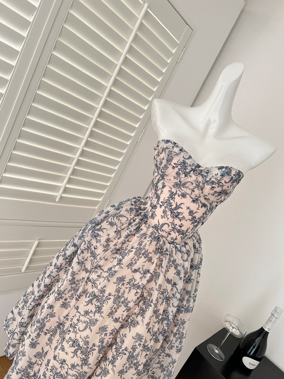 Miyu, tube top waist fishbone skirt, blue and white porcelain, cold imperial sister style, French small fragrant style, pure desire floral dress