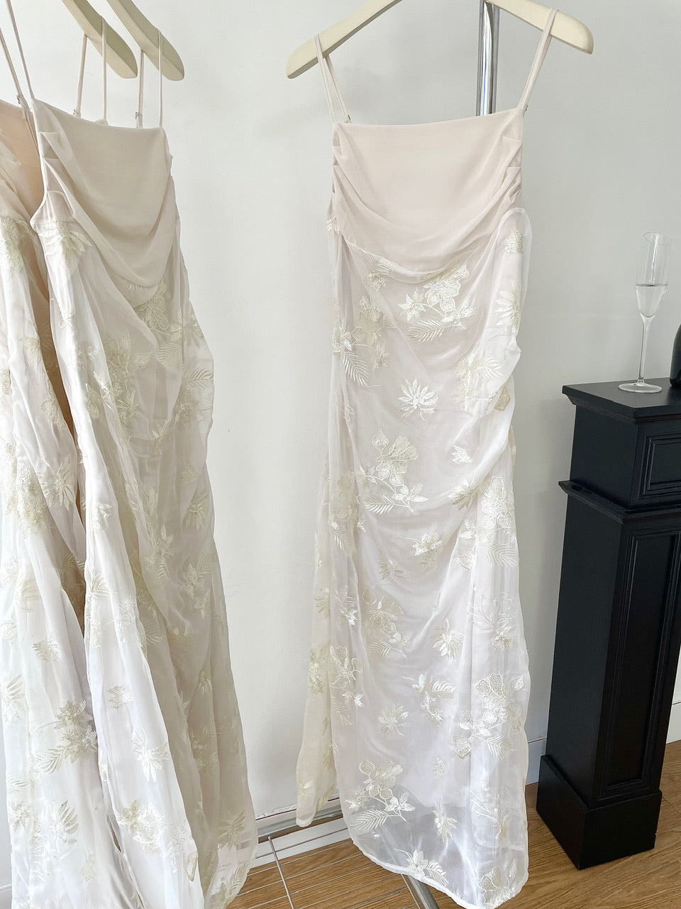 Miyu Homemade Summer White Heavy Industry Sequins Embroidered Suspender Dress National Style Embroidered Long Dress Pleated Waist Skirt