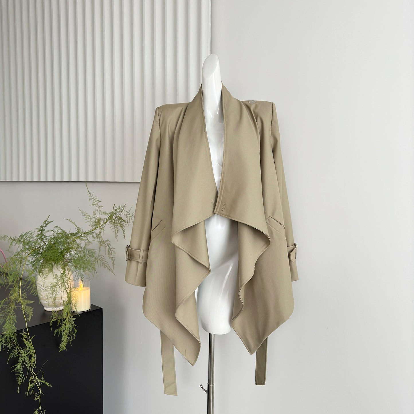 Miyu Homemade Hepburn Style Khaki Retro Temperament Skinny Swinging Neck Lace-Up Windbreaker Women's Autumn Pendant Jacket