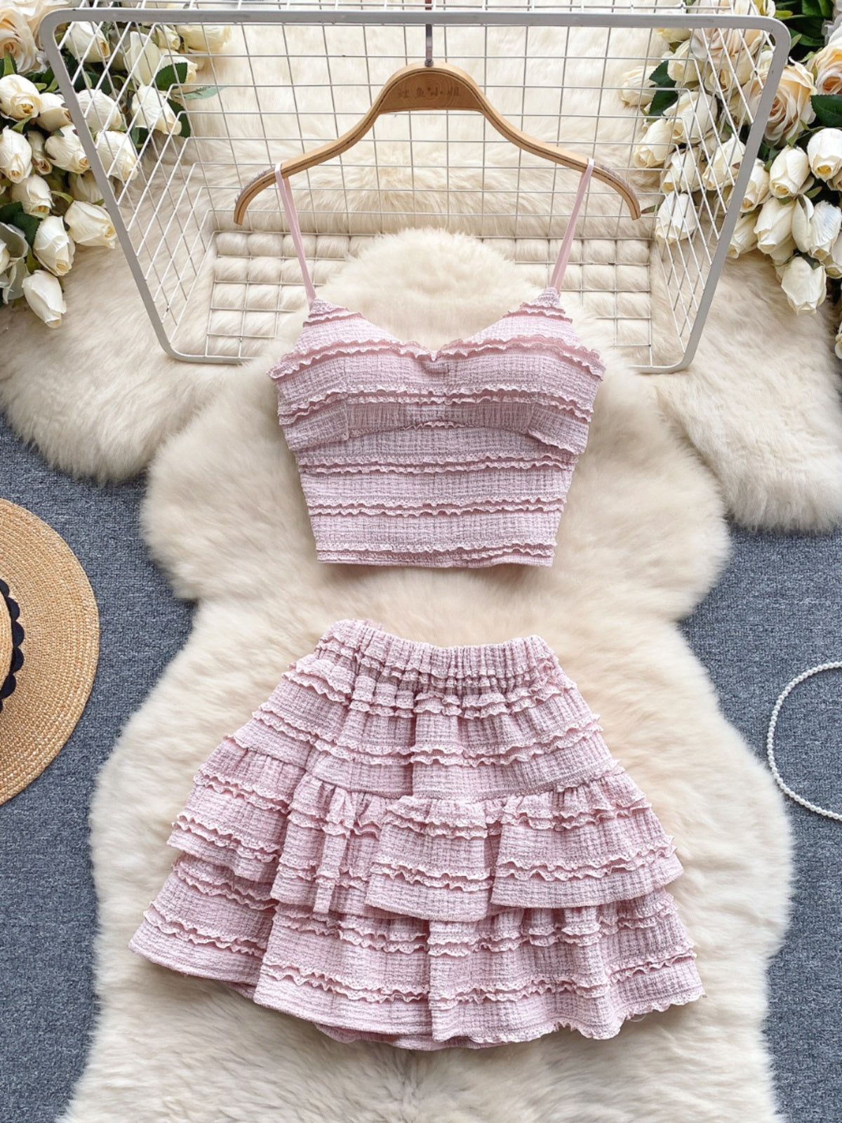 Korean Wear Sweet Lace Suspender Vest Sexy Short Lotus Leaf Bust Skirt Age Reduction Vacation Two-piece Set