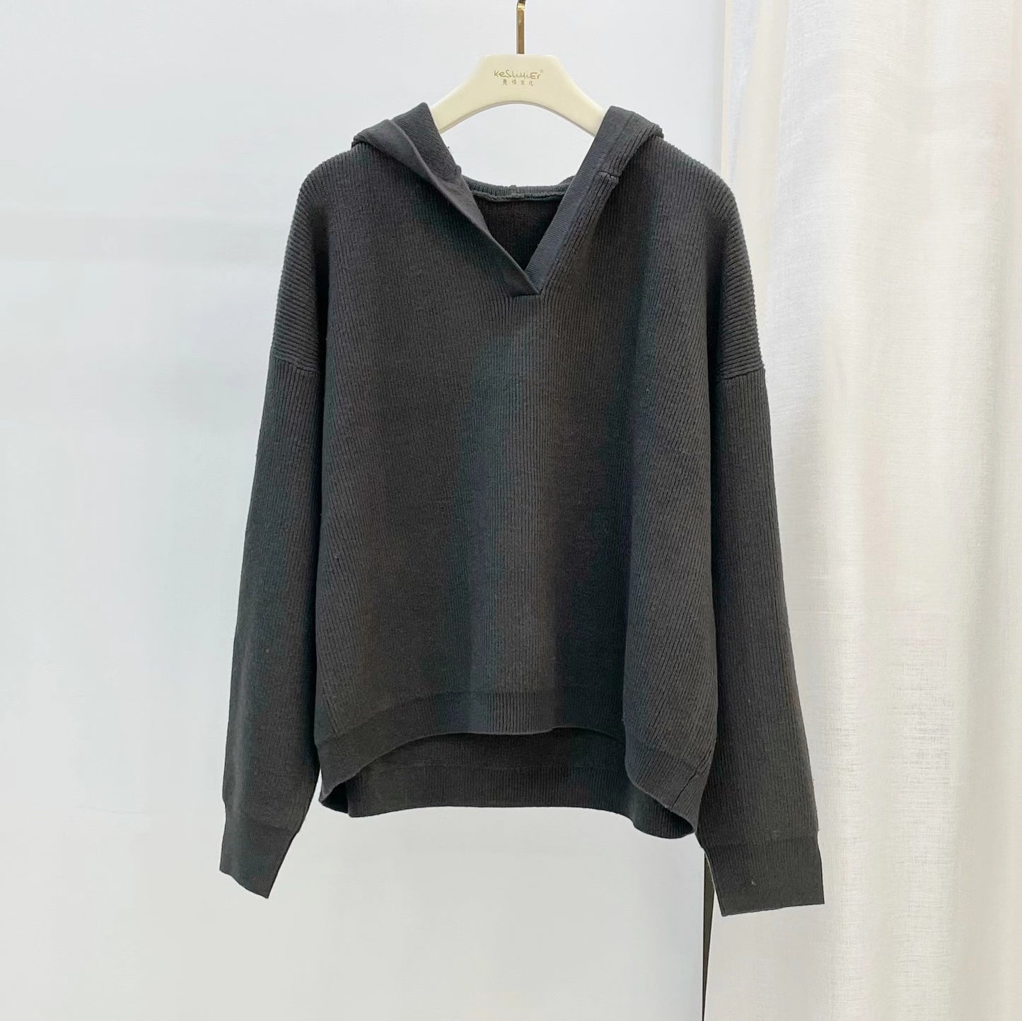 New autumn and winter styles from Japan, South Korea, including wool thickened casual hooded sweater, Korean version solid color loose fitting women's hoodie sweater