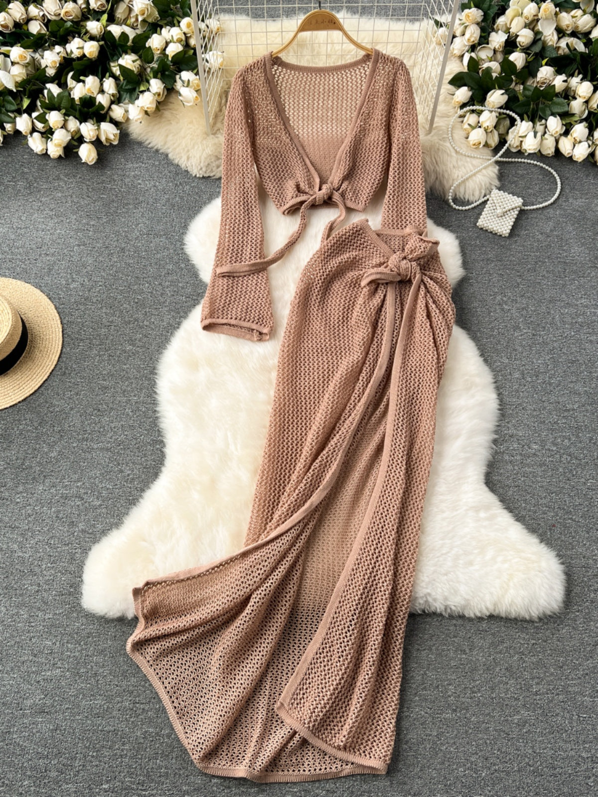 Holiday style suit women's long-sleeved deep V waist strap high waist knitted sweater hollow sexy split skirt two-piece set