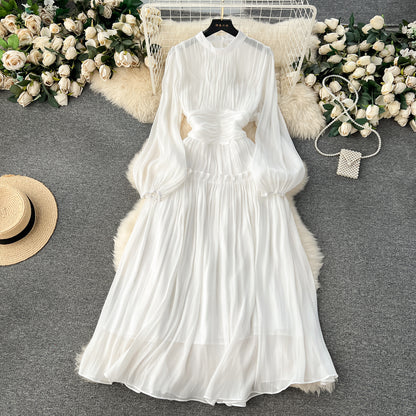 High-end dress women's 2024 early spring new temperament stand-up collar machine pleated waist long bubble sleeve dress