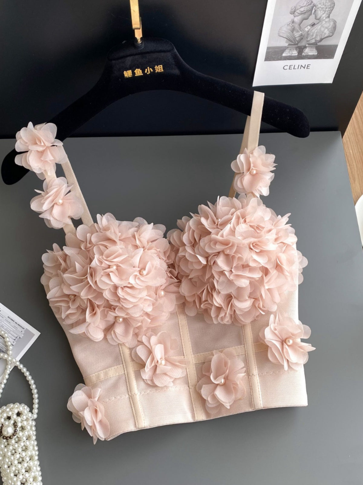 Internet celebrities ins new French sweet three-dimensional flower sling vest women's pure desire style high-end tube top short top