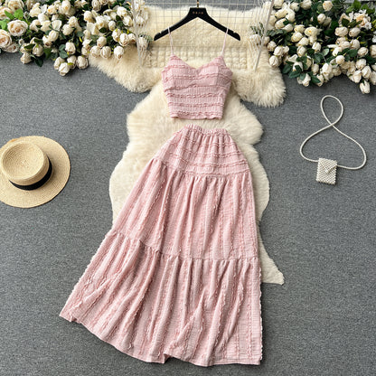 Age reduction suit women's summer wear 2023 new suspender top short versatile pendulum skirt sweet two-piece trendy set