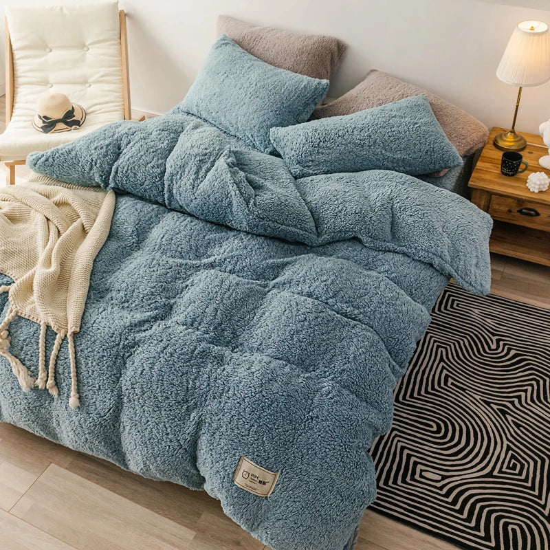 Winter Soft Worm Cashmere Coral Fleece Comforter Duvet Cover Flannel Quilt Cover Pillowcase Thicken Warm Bedding Set Solid Color